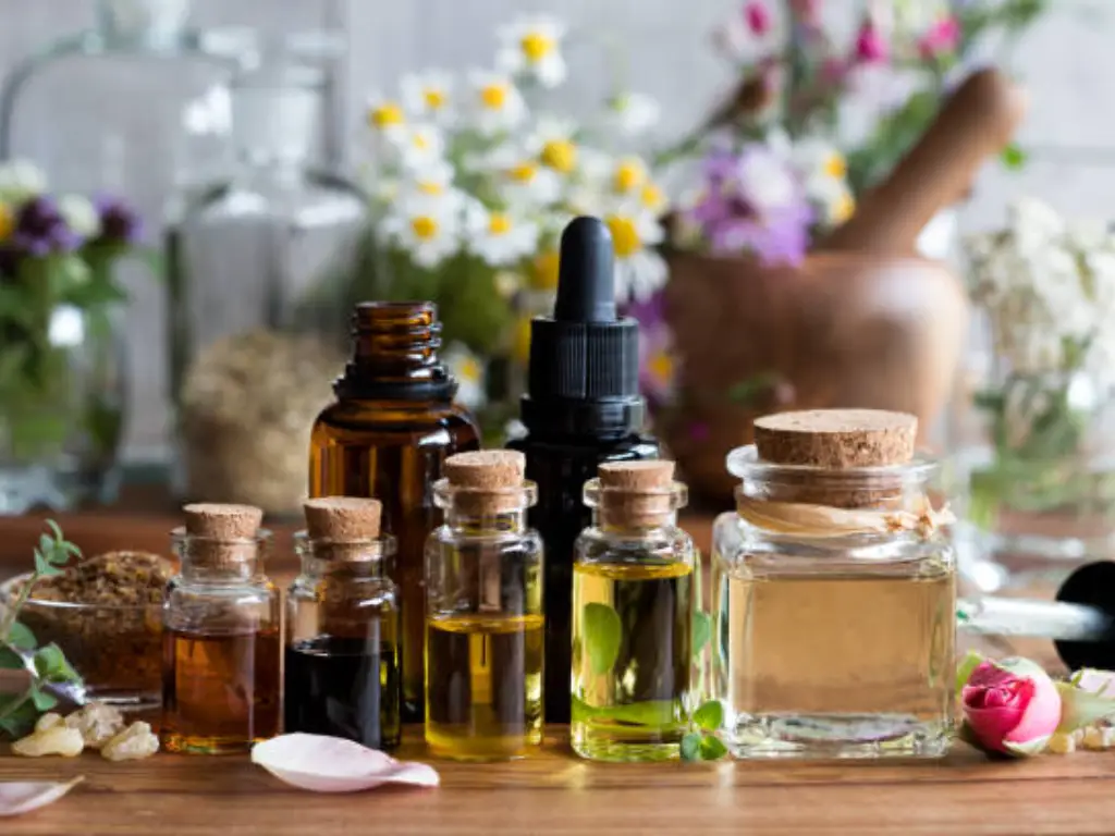 essential oil bottles 1
