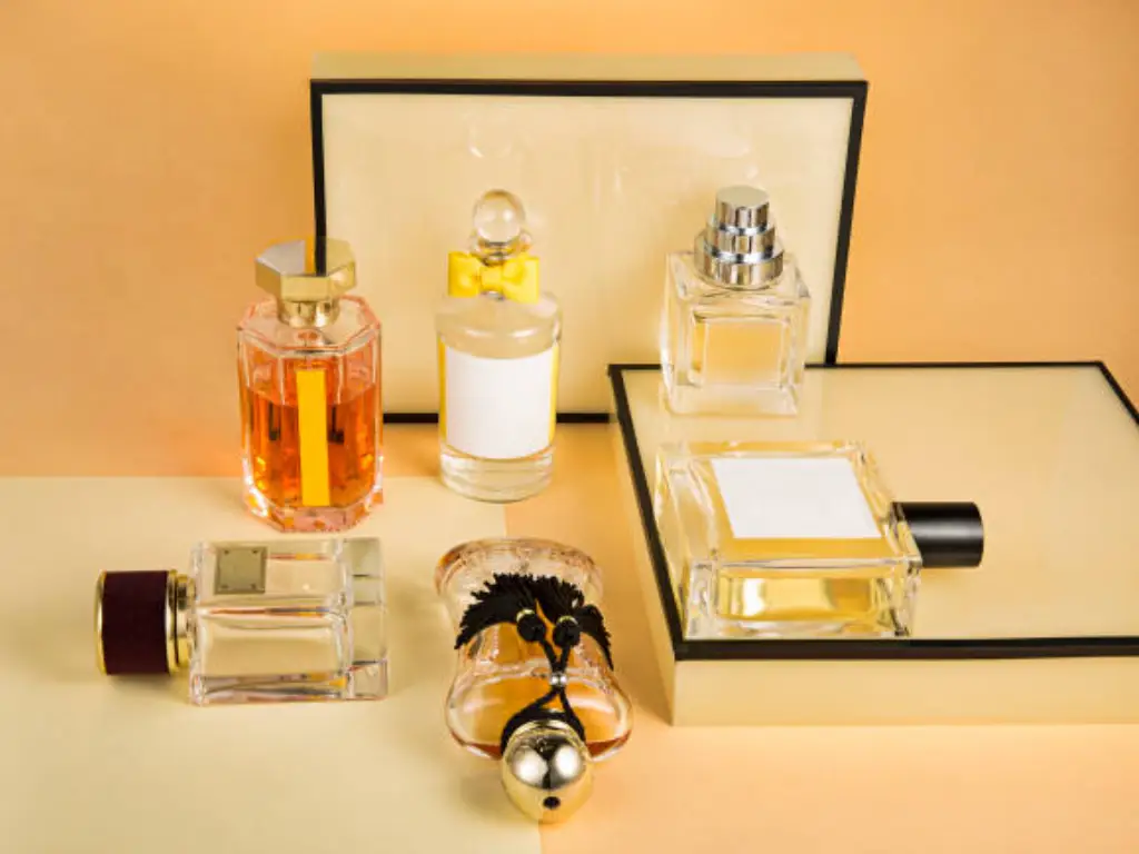 perfume packaging