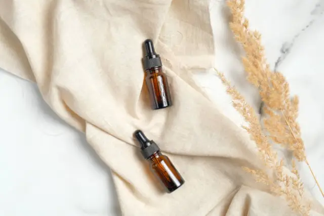 where to buy empty essential oil bottles