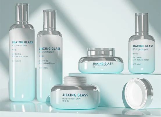 Personal Care Set from Othilapak, Jarsking