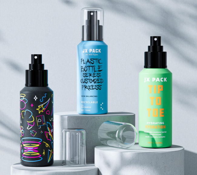 Jarsking’s Plastic Spray Bottles with Custom Design