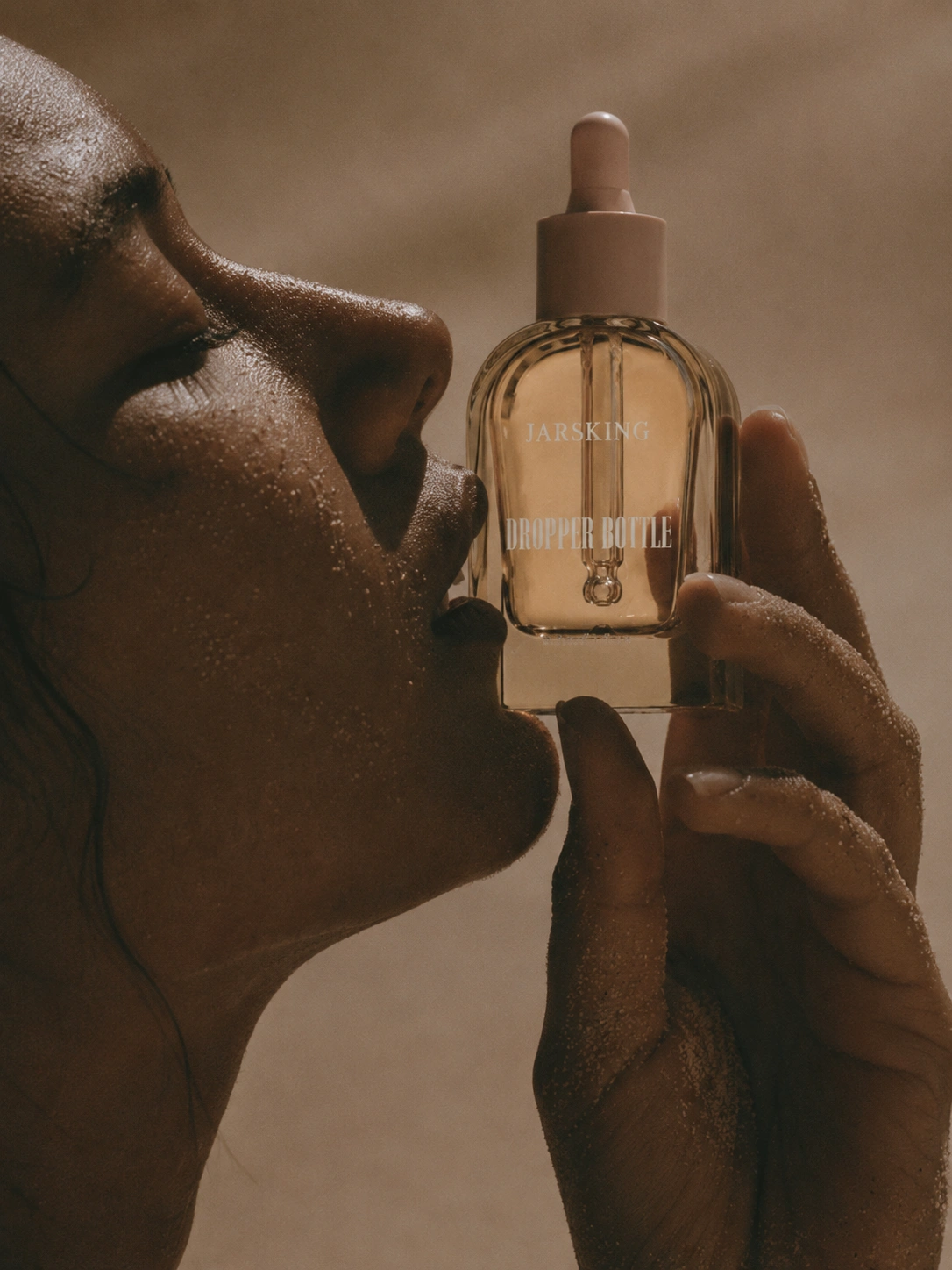 glass-serum-dropper-bottle-for-skincare
